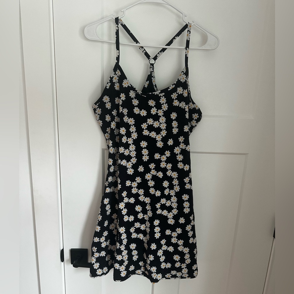 outdoor voices exercise dress in black daisies - Picture 2 of 5